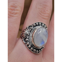 Echt zilveren Ring met maansteen maat 17